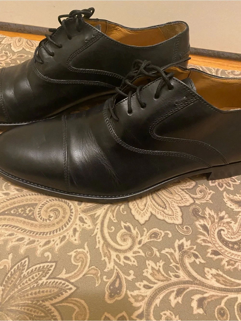 Johnston & Murphy Black Cap-Toe Derby Dress Shoes